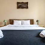 Romantic Apartaments оn Valova Street *