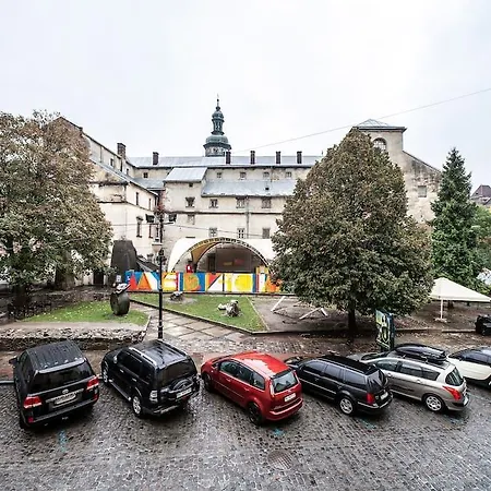 Romantic - оn Valova Street * Lviv