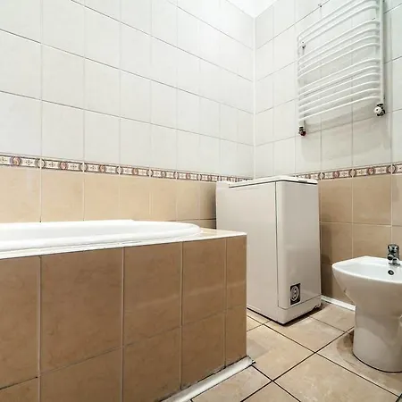 Daire Romantic - оn Valova Street *