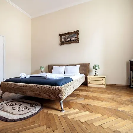 Romantic - оn Valova Street * Lviv