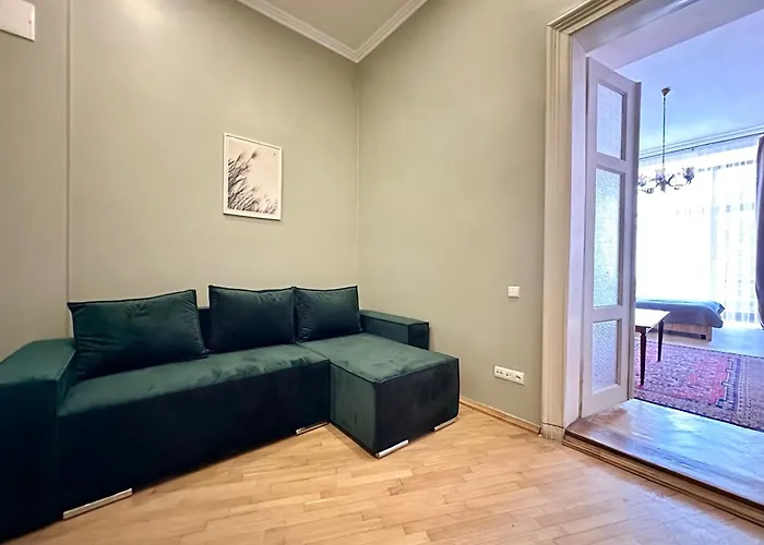 Romantic - оn Valova Street Lvov