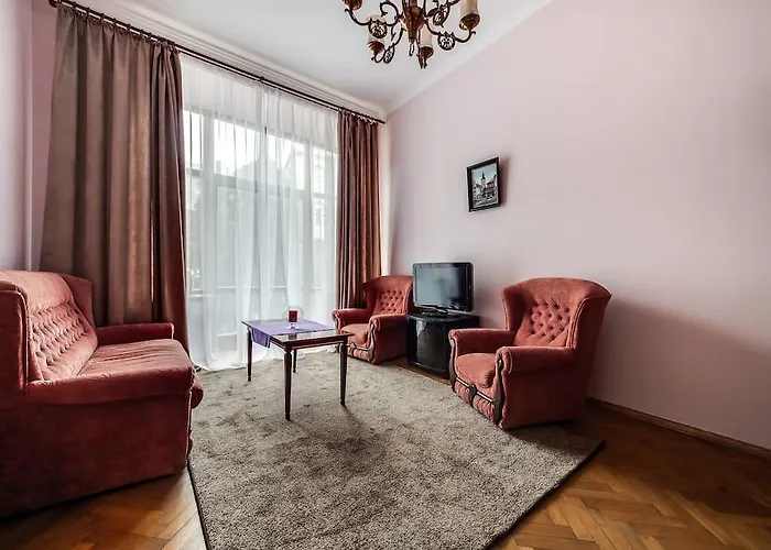 Romantic - оn Valova Street *