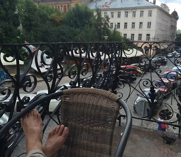 Romantic - оn Valova Street Apartmán Lvov